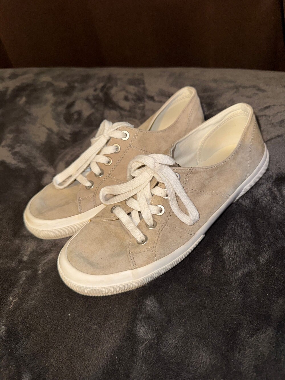 Lauren Ralph Lauren Jolie Beige Suede Sneakers Size 7.5 Lace-Up Shoes